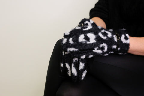 Faux Fur Animal Print Gloves - Black